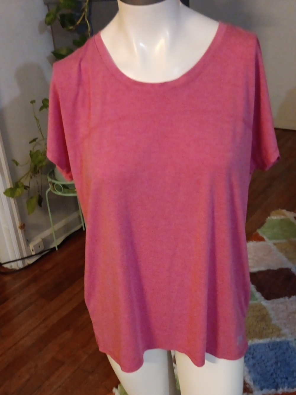 Everlast Pink Short-Sleeve Crewneck Tee
